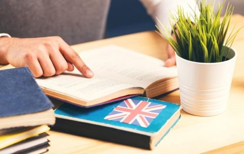 English Language Test. Reading and Writing (2 Skills)